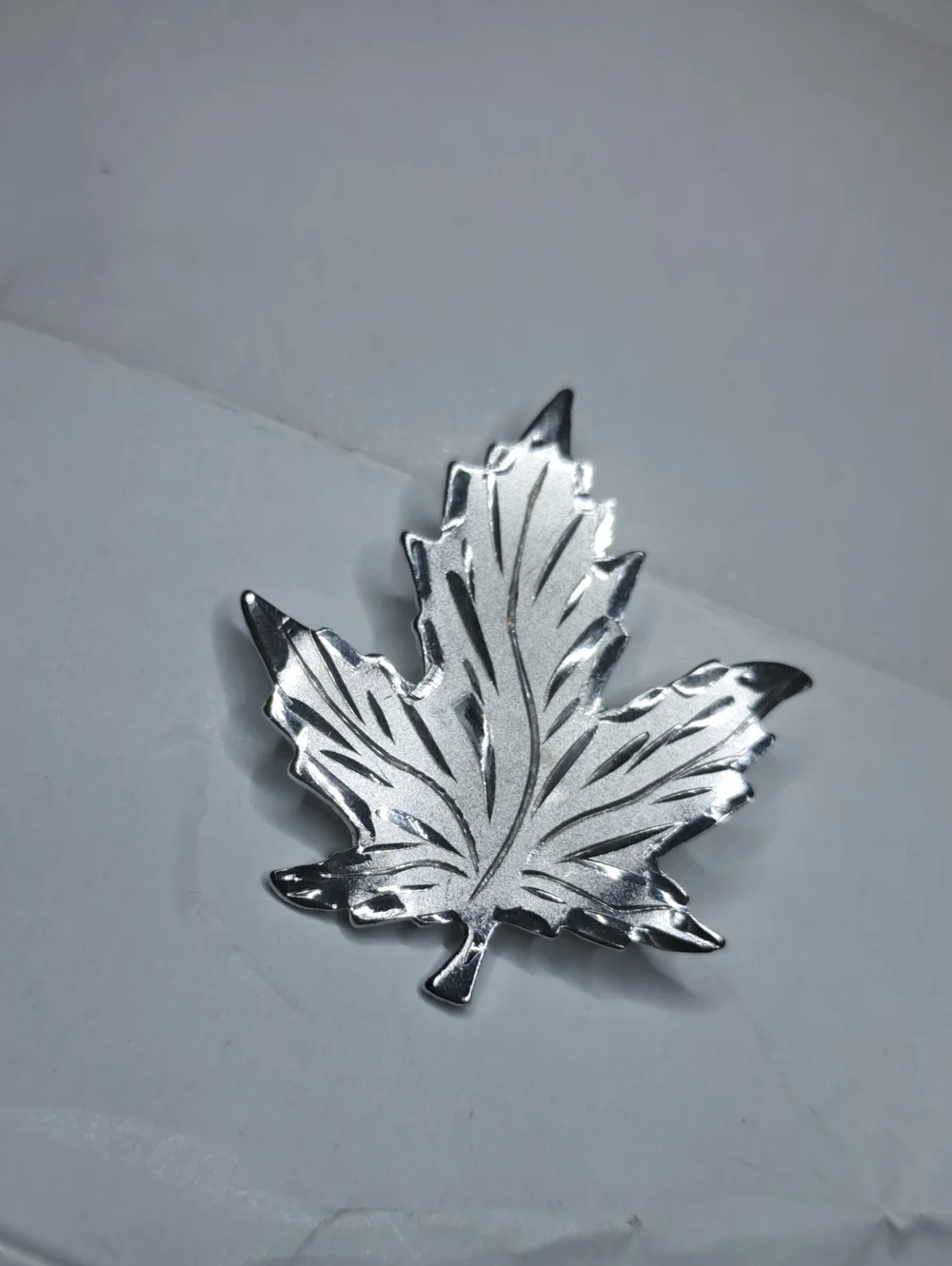 Vintage Sterling Silver Etched Maple Leaf Brooch Pin